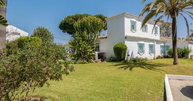 Villa 4 bedrooms with Air conditioner, with parking, with Renovated in Mijas, Spain