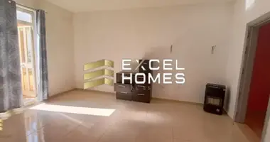 Apartamento 4 habitaciones en Birkirkara, Malta