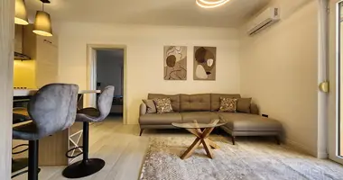 Apartamento 2 habitaciones en Becici, Montenegro