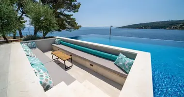 Villa en Sumartin, Croacia