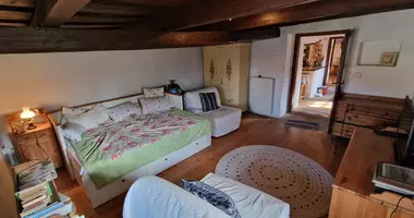 2 room house in Sukoro, Hungary