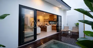 Villa 2 bedrooms with Balcony, with Furnitured, with Air conditioner in Tumbak Bayuh, Indonesia