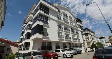 Appartement 3 chambres dans Etimesgut, Turquie