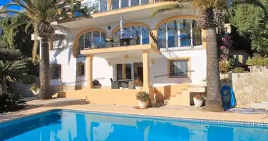 Villa 7 bedrooms in Izhevsk, Russia