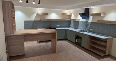 Bureau 300 m² dans Tbilissi, Géorgie