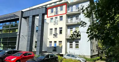 Propiedad comercial 35 m² en Poznan, Polonia