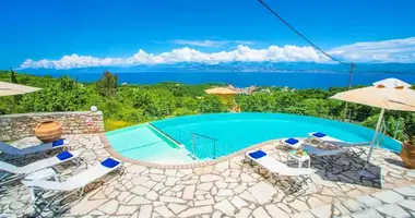 Villa 3 bedrooms with Sea view, with Swimming pool, with Mountain view in Loutses, Greece