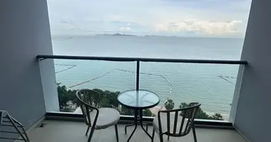 Condo  avec Balcon, avec Meublesd, avec Ascenseur dans Na Kluea, Thaïlande