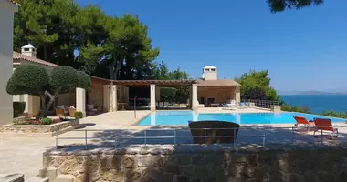 Villa 5 bedrooms with Sea view, with Swimming pool in Municipality of Chalkide, Greece