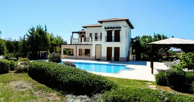 Villa 5 bedrooms in Kouklia, Cyprus