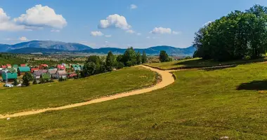 Terrain dans Zabljak, Monténégro