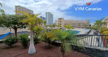 2 bedroom apartment in Adeje, Spain