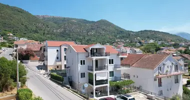 Casa 5 habitaciones en Tivat, Montenegro
