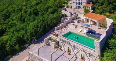 Villa en Vinacac, Croacia