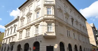 Nieruchomości komercyjne 286 m² w Budapeszt, Węgry