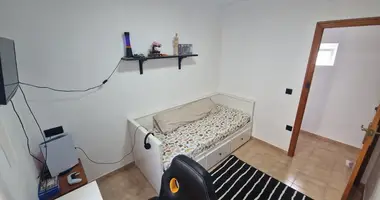 3 bedroom apartment in Torrevieja, Spain