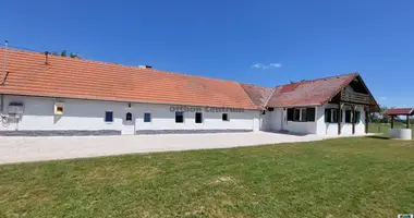 6 room house in Ordacsehi, Hungary