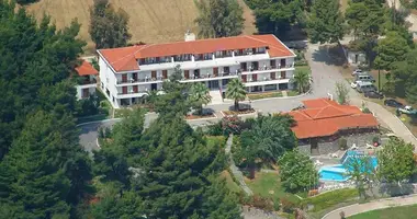 Hotel 2 024 m² w Kassandra Municipality, Grecja