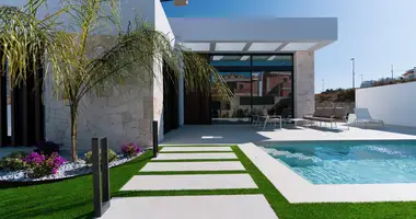 Villa  con Jardín, con Piscina privada, cerca de escuelas en Rojales, España