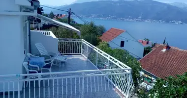 Casa 4 habitaciones en Krasici, Montenegro