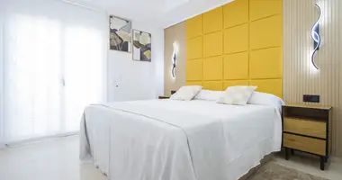 2 bedroom apartment in Torrevieja, Spain