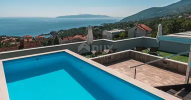 Mieszkanie 2 pokoi w Icici, Chorwacja