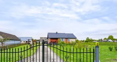 Casa en Pumpenai, Lituania
