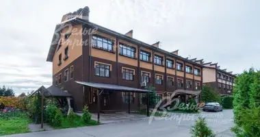 Adosado Adosado 8 habitaciones con Amueblado, con Internet, con Disponible en poselenie Pervomayskoe, Rusia