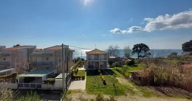 2 bedroom apartment in Nikiti, Greece