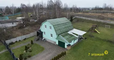 Maison dans Mikalajevicy, Biélorussie