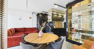 Commercial property 53 m² in Warsaw, Poland