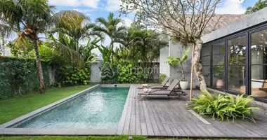 Villa  mit Balkon, mit Möbliert, mit Klimaanlage in Canggu, Indonesien