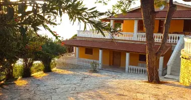 Villa 1 Zimmer mit Meerblick, mit Bergblick in Agios Mattheos, Griechenland