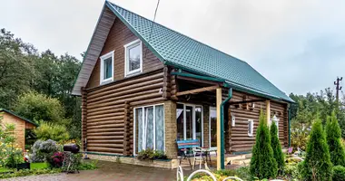 House in Papiarnianski sielski Saviet, Belarus