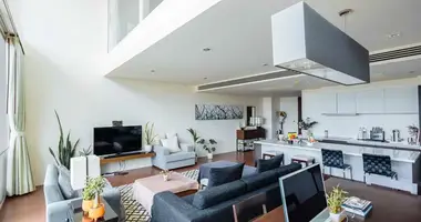 Condo 2 bedrooms with Swimming pool, with Jacuzzi in Phuket, Thailand