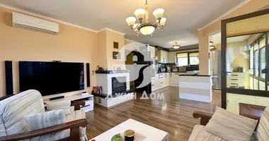 Maison 3 chambres dans Kocharitsa, Bulgarie