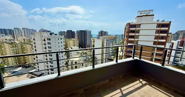 Квартира 2 комнаты в Мезитли, Турция