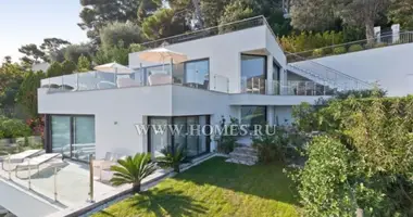 Villa  mit Möbliert, mit Klimaanlage, mit Meerblick in Saint-Jean-Cap-Ferrat, Frankreich