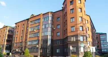 Apartamento 8 habitaciones en Minsk, Bielorrusia