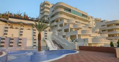 Квартира 3 комнаты с парковкой, с лифтом, с видом на море в Аланья, Турция
