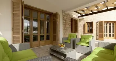 Dom 5 pokojów w Kouklia, Cyprus