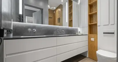 3 bedroom apartment in Warsaw, Poland