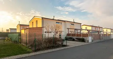 Apartment in Nehvizdy, Czech Republic