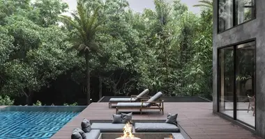 Villa 5 zimmer mit Balkon, mit Möbliert, mit Parken in Bangkiang Sidem, Indonesien