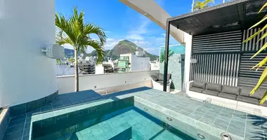 Penthouse 3 bedrooms in Regiao Geografica Imediata do Rio de Janeiro, Brazil
