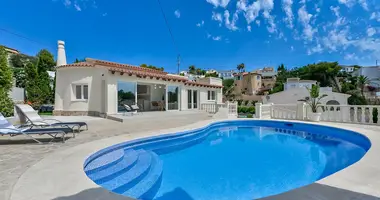 Villa 4 bedrooms with Air conditioner, with parking, with Renovated in Benissa, Spain