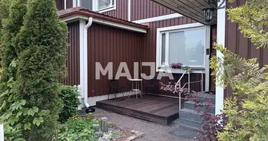Mieszkanie 4 pokoi w Helsinki sub region, Finlandia