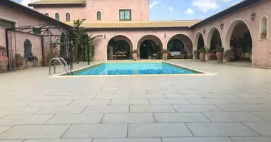 Villa 4 Zimmer mit Schwimmbad in Mosfiloti, Cyprus