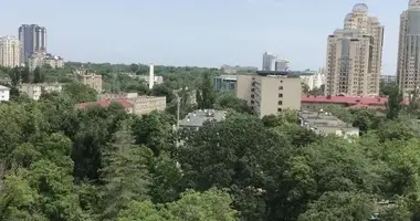 2 room apartment in Sievierodonetsk, Ukraine