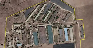 Propiedad comercial 26 762 m² en Bolharka, Ucrania